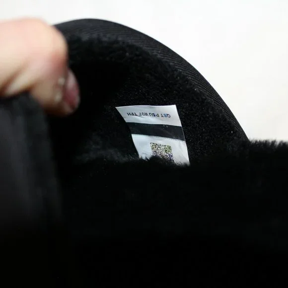 NIB UGG LOGO WOMEN'S GRAPHIC LOGO SLIDE SLIPPERS SANDALS BLACK - Picture 7 of 7